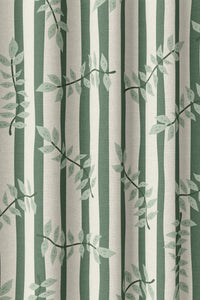 Flat view of the green stripe leaf vine print