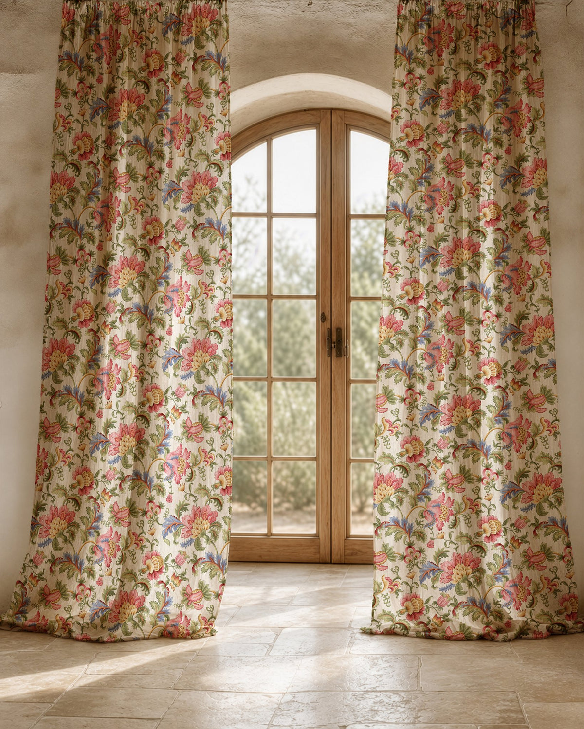 Close-up of the jacobean floral print